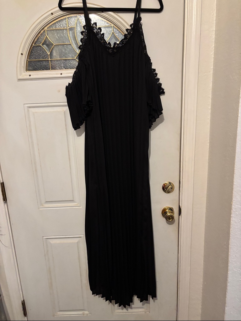 Black One-Shoulder Lace-Trim Midi Dress - P2p16, Length 50 — image 2 of 8